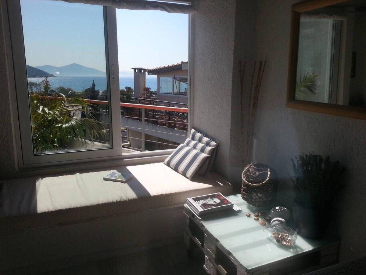 Varkiza Seaside Penthouse With Private Roof Deck Vari  Luaran gambar
